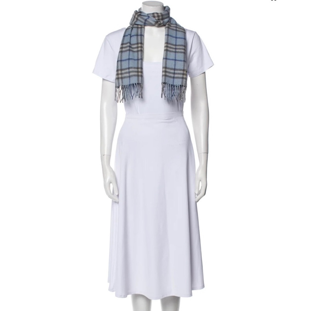 Burberry 100% cashmere blue plaid scarf